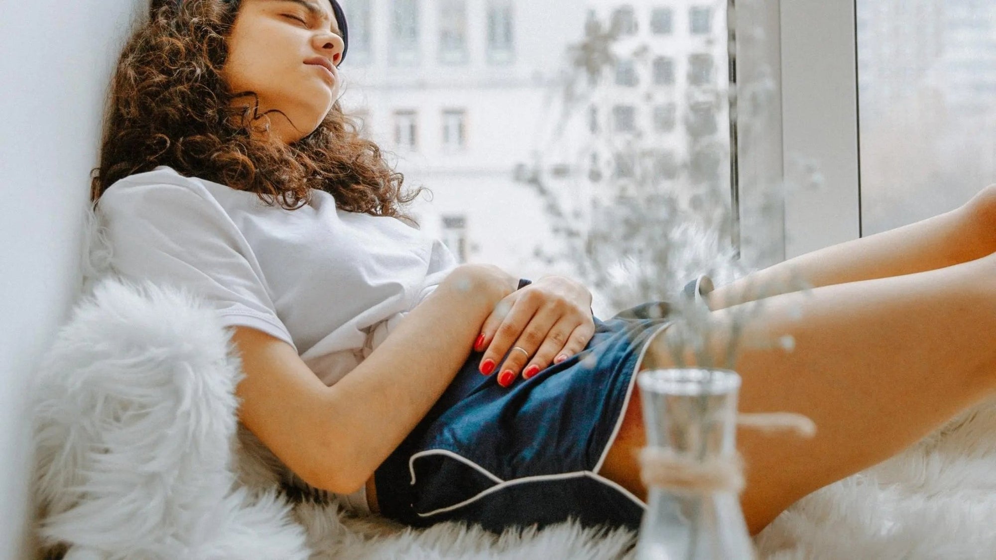 Symptômes avant les règles : syndrome prémenstruel, on fait le point - BLOOMING