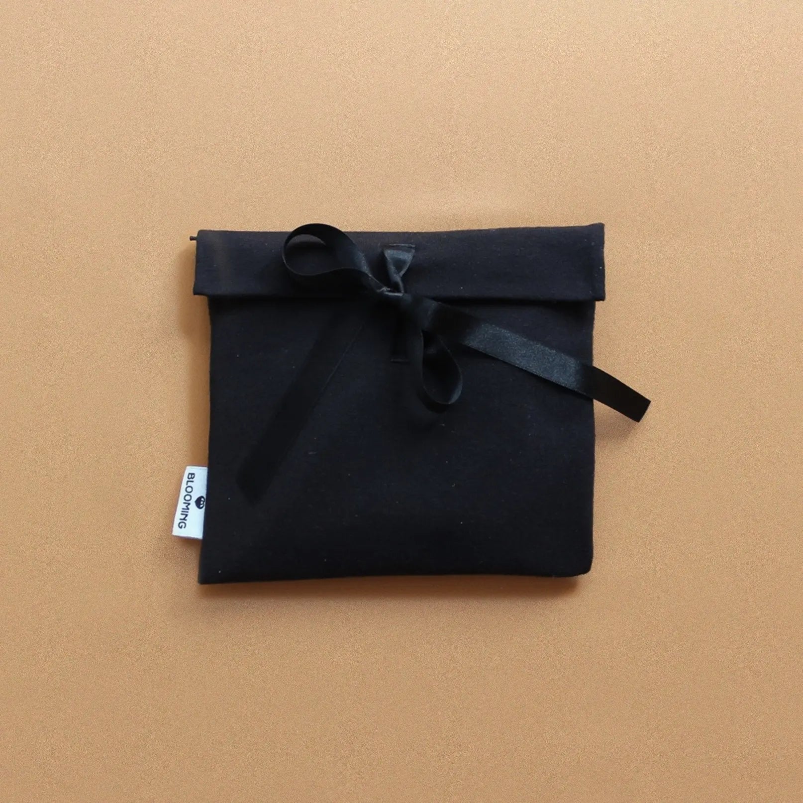 Pochette de transport pour les meilleures culottes menstruelles Blooming