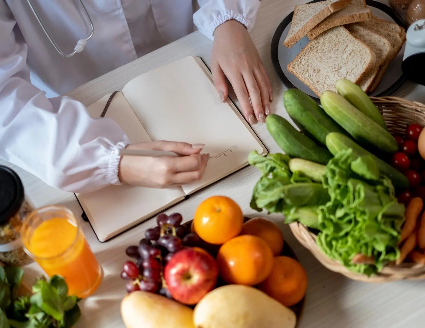 L'Importance de l'Alimentation pour la Santé Féminine : Intervention de Dr Michèle Penka - BLOOMING